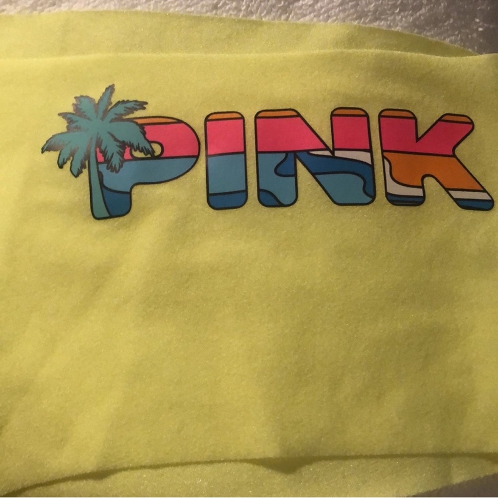 NWT PINK Victoria’s Secret No Show Cheekster Panty. PINK Tropical 🌴 Logo. XXL